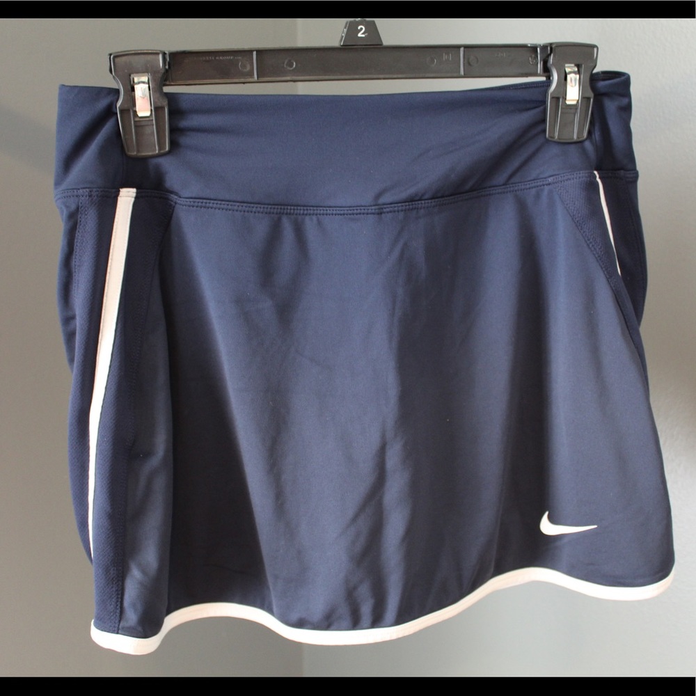 Navy blue women’s skirt small